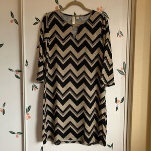 Chevron Striped Black Brown 3/4 Sleeve Swing Metal Detail Keyhole Mini Dress